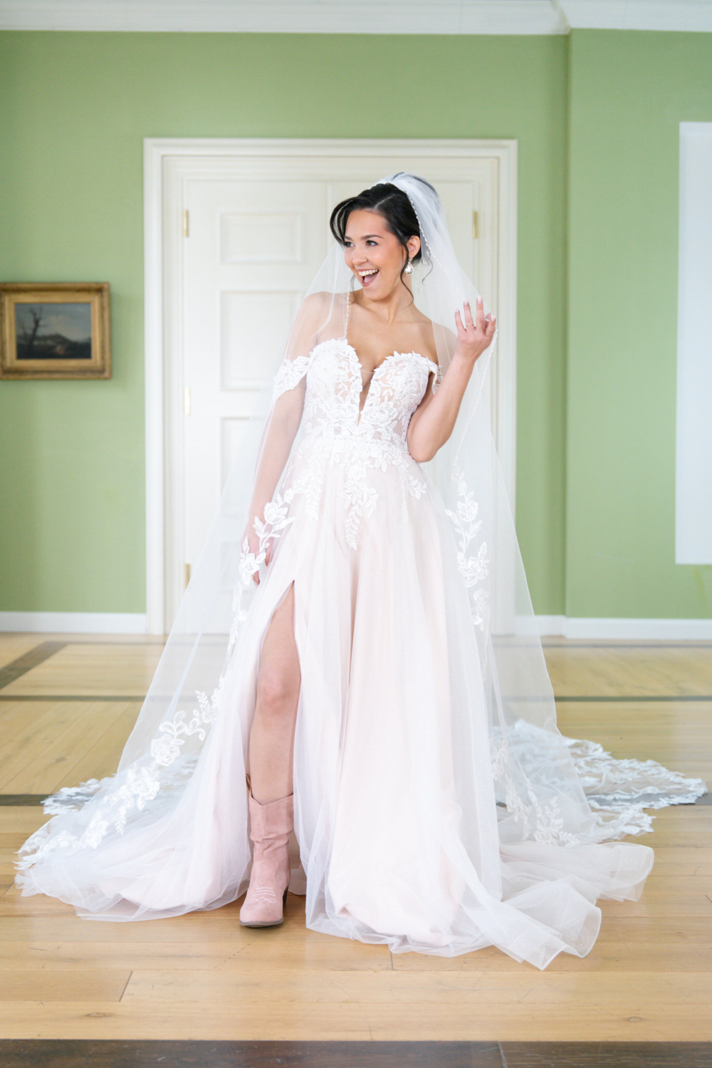 Bridonista R2L26-C-A21 Hochzeitskleid